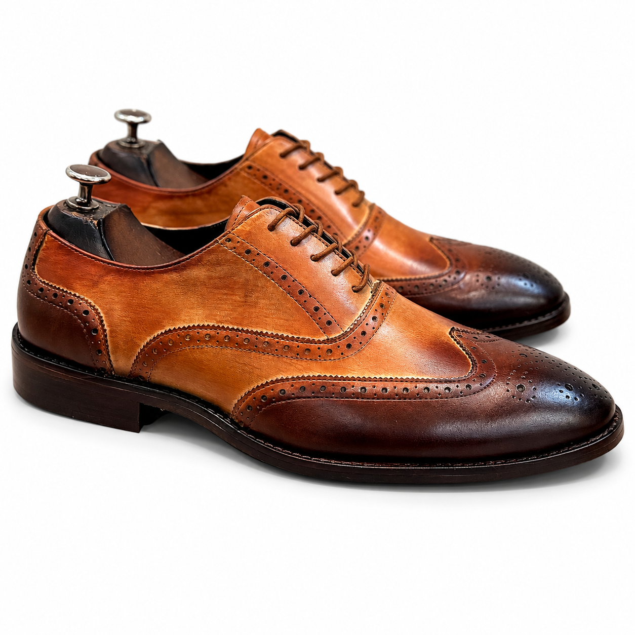 Tan Classic Oxford Brogue’s