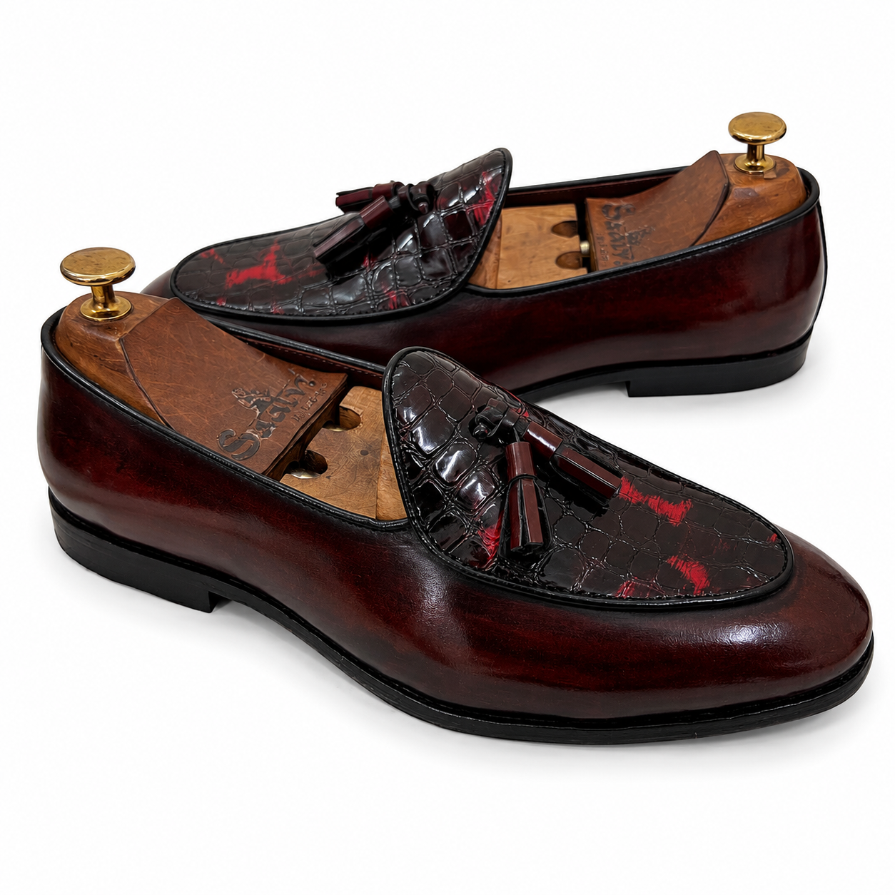 Belgian Loafers With Tassels | Bordo