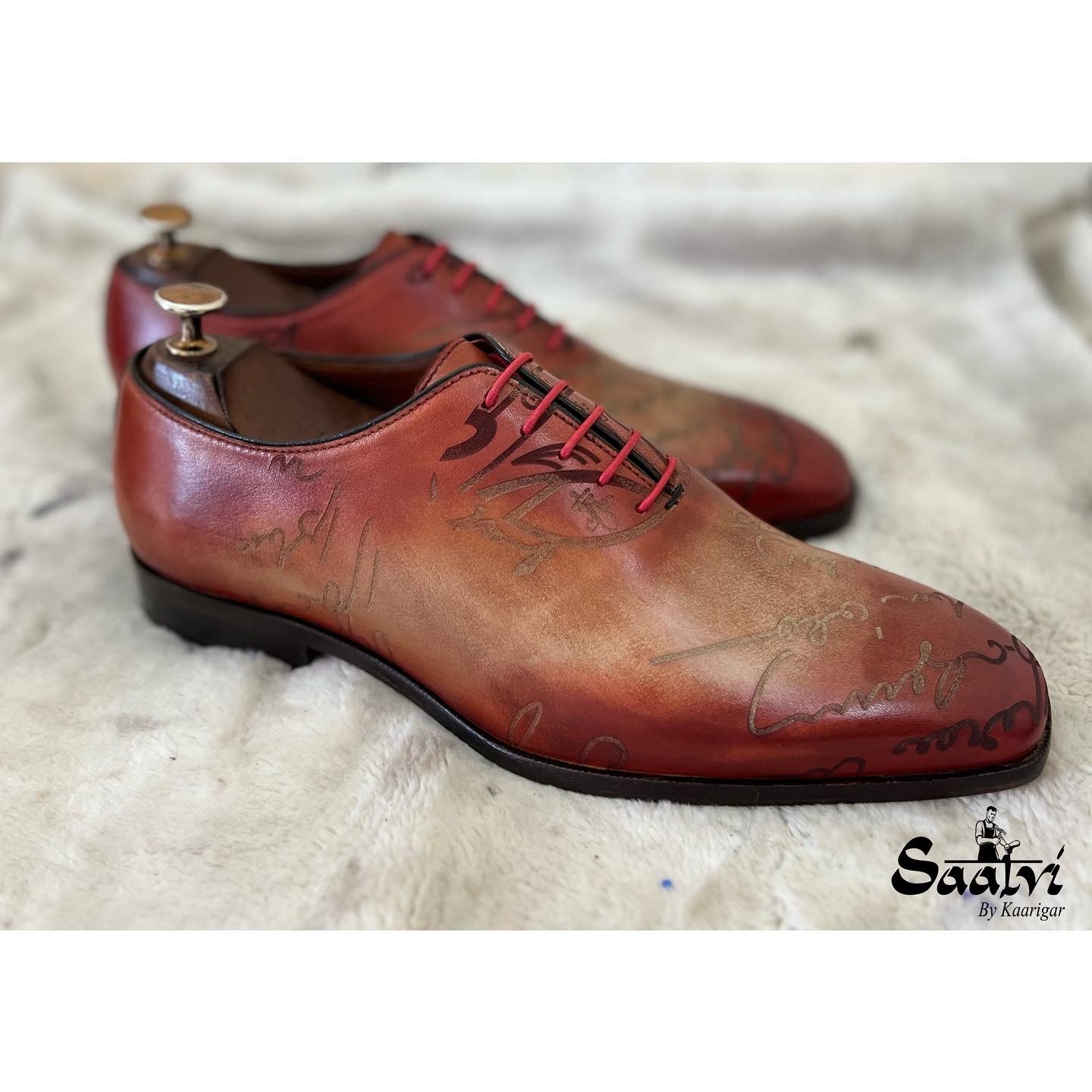 Wholecut Oxfords Signature Hand Finished Tan