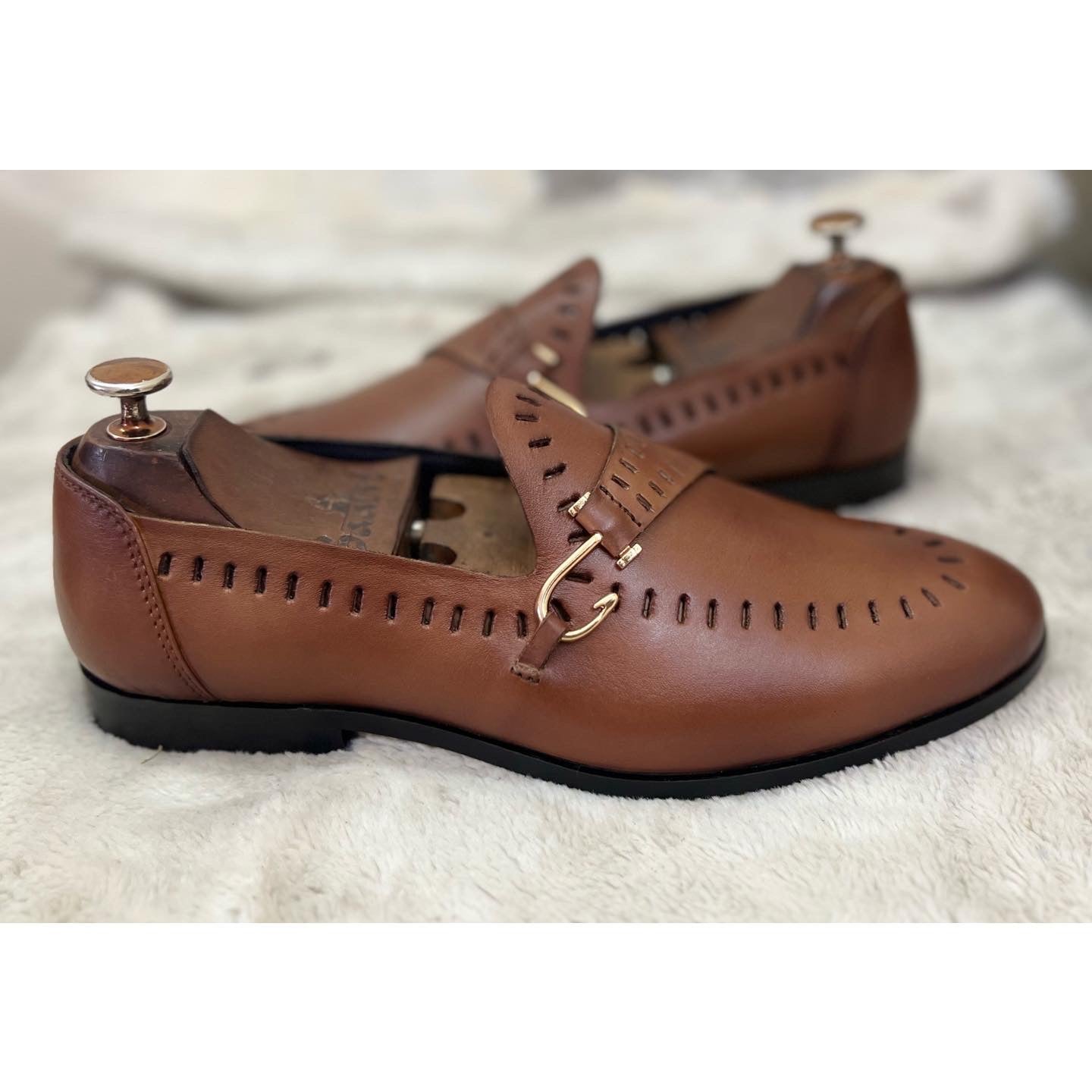 Cutwork Loafers Moritz Tan