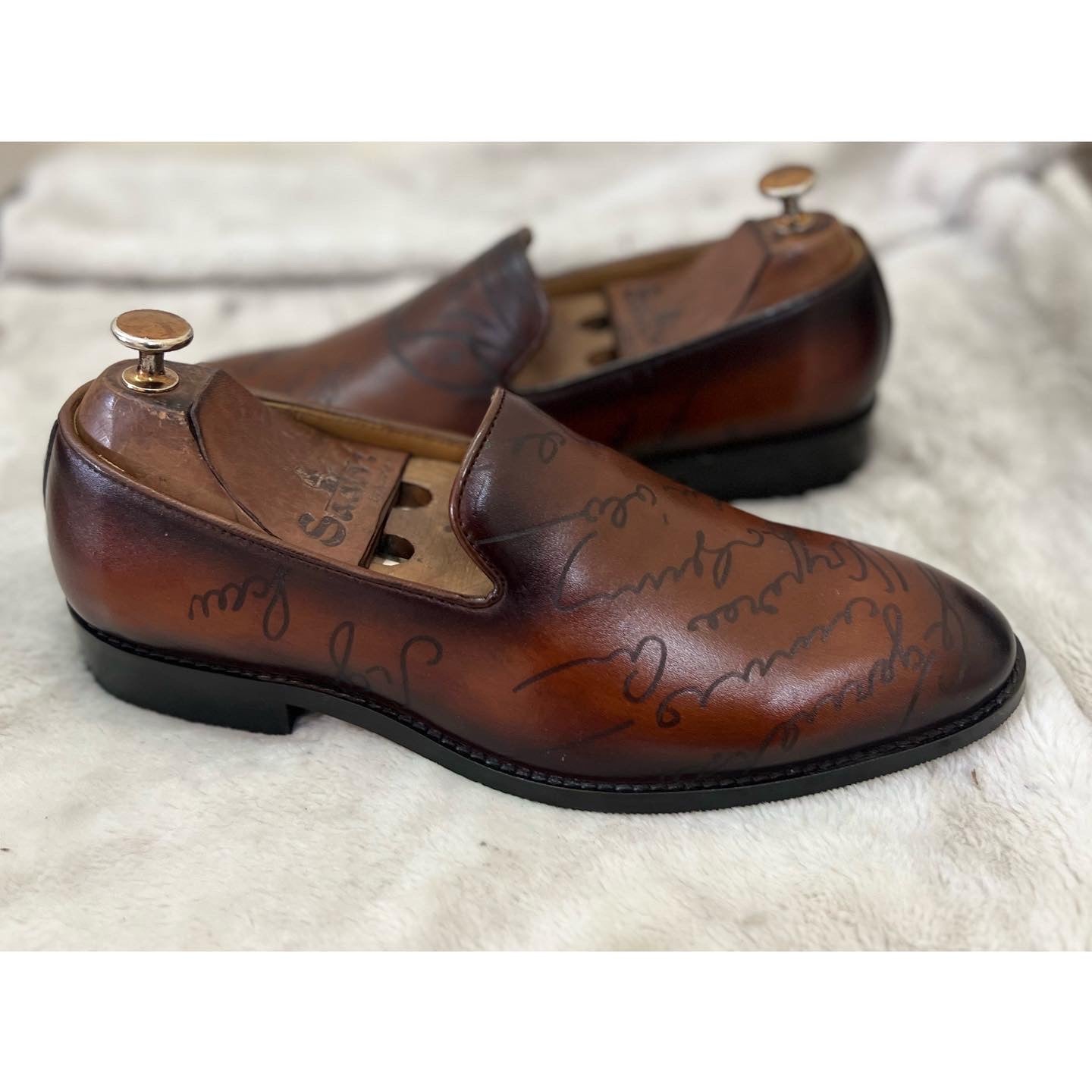 Signature Loafers Cognac