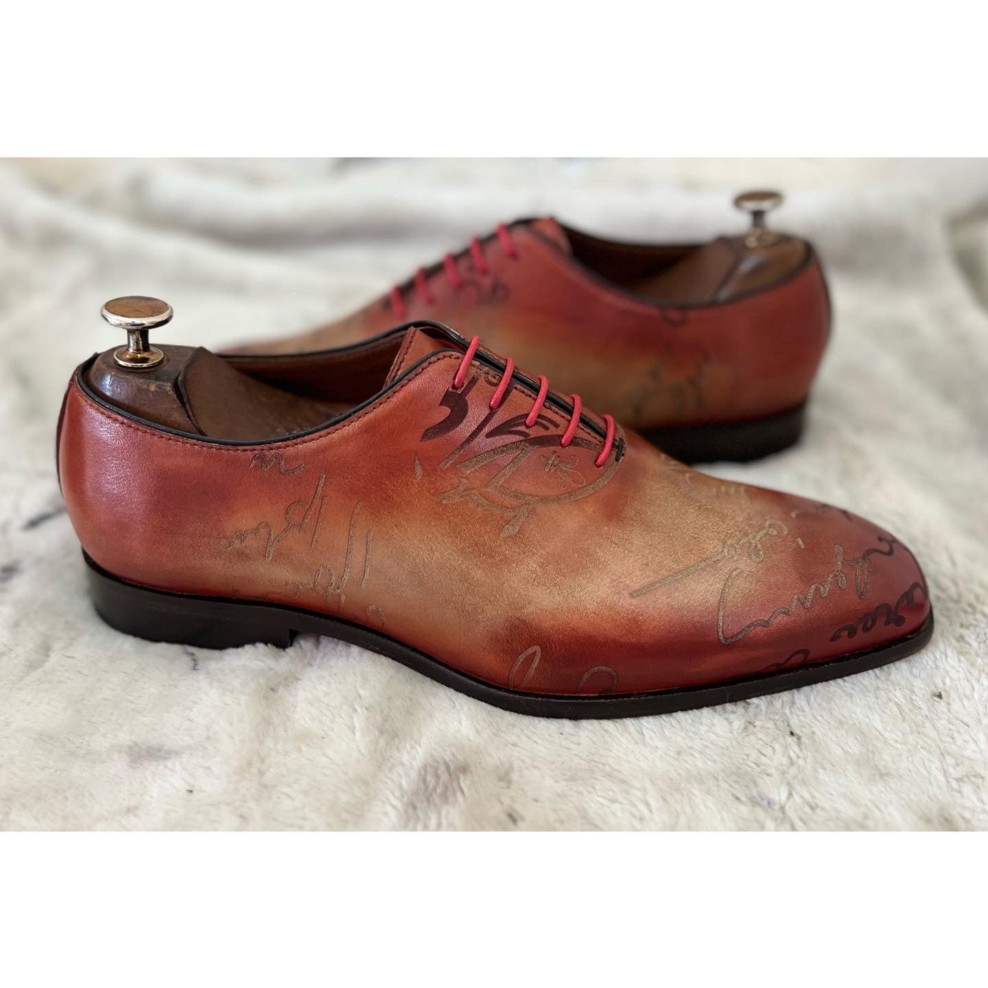 Wholecut Oxfords Signature Hand Finished Tan