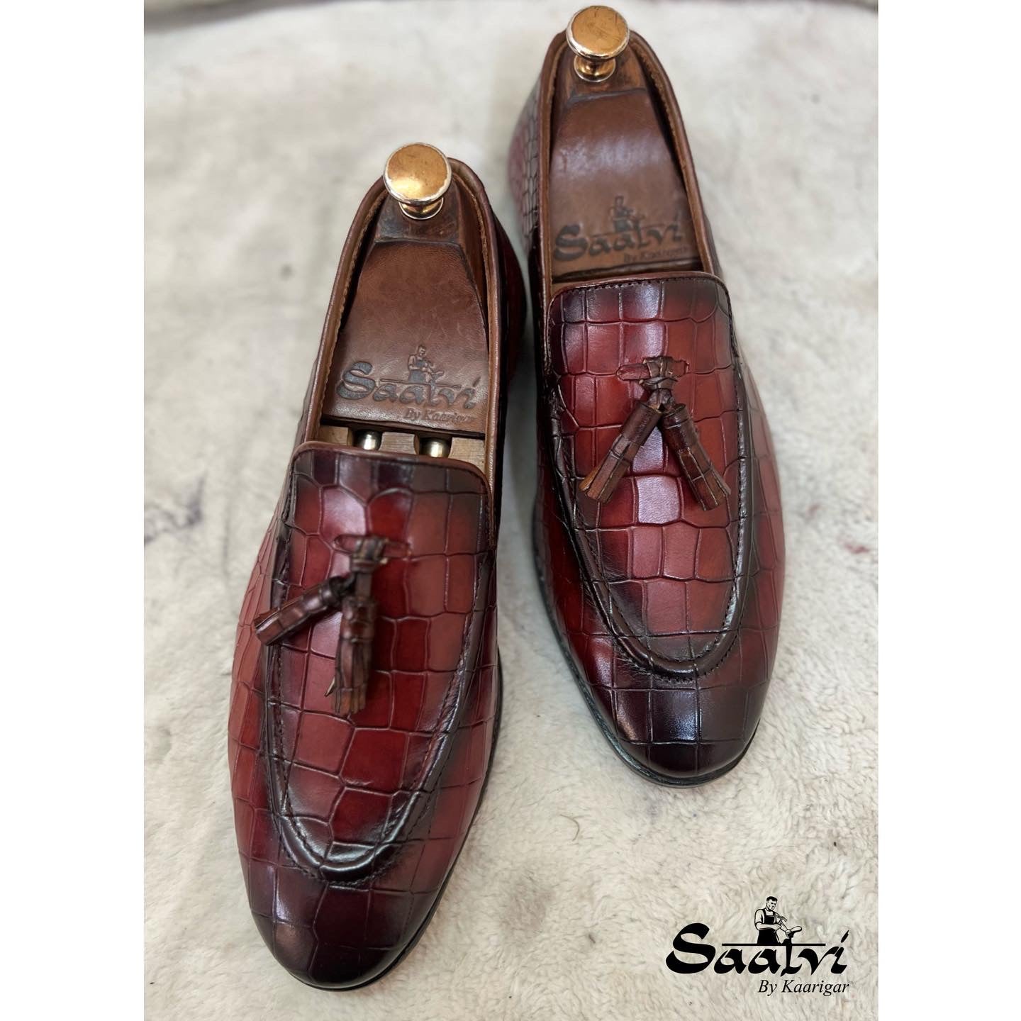 Bordo Croco Loafers With Tassels