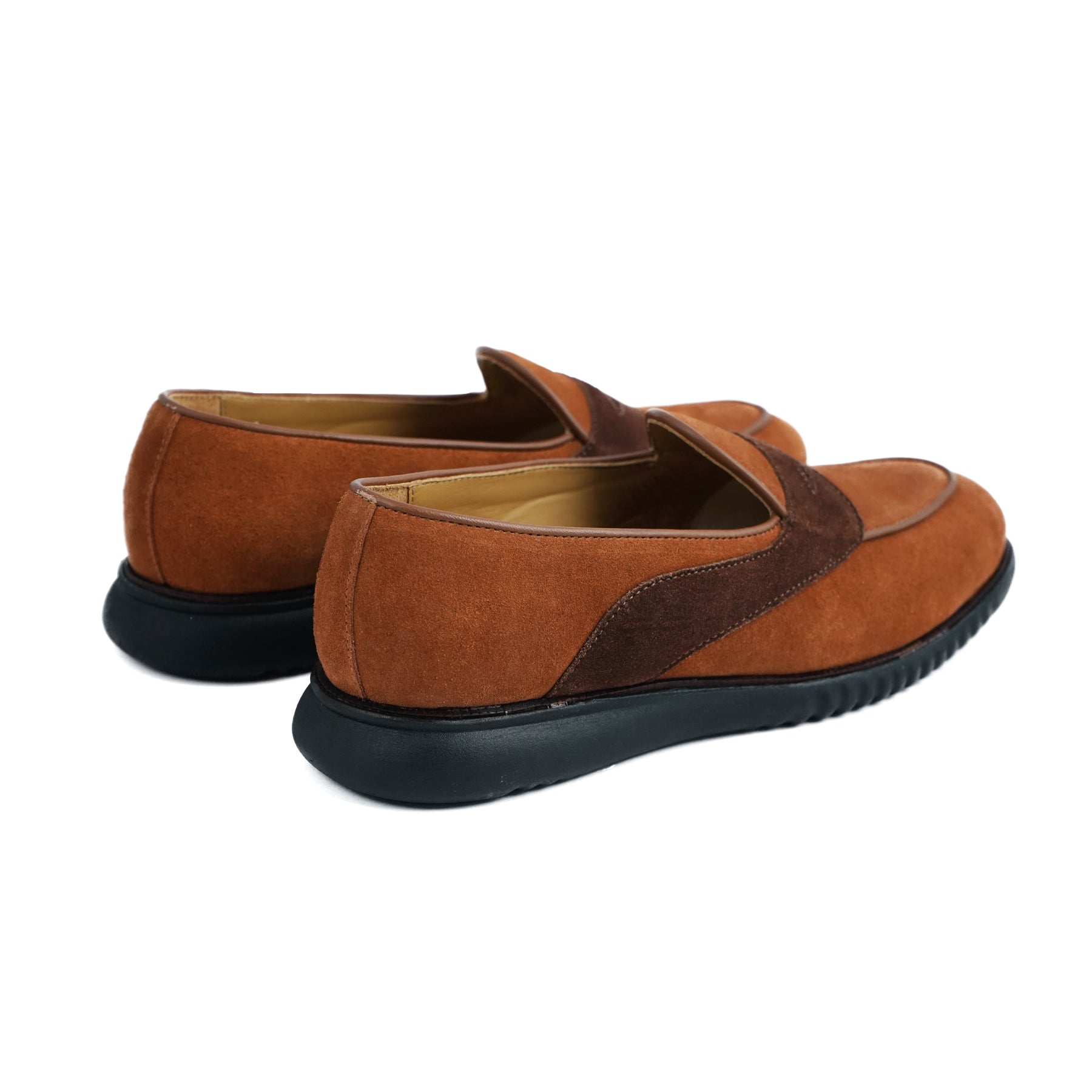 Lightweight Belgian Loafers With Saddle