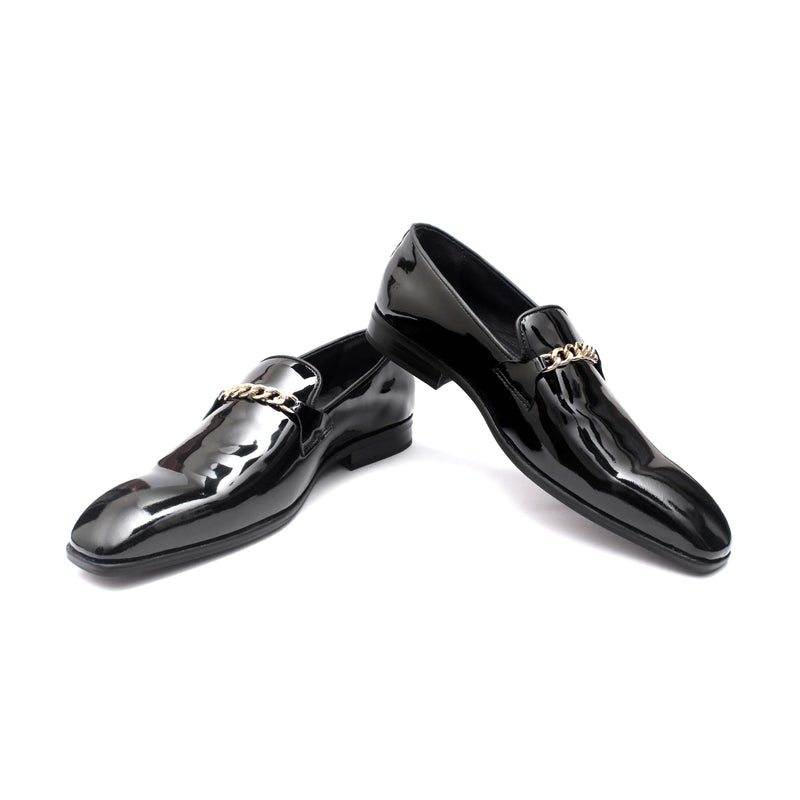 Patent Loafers With Chain T