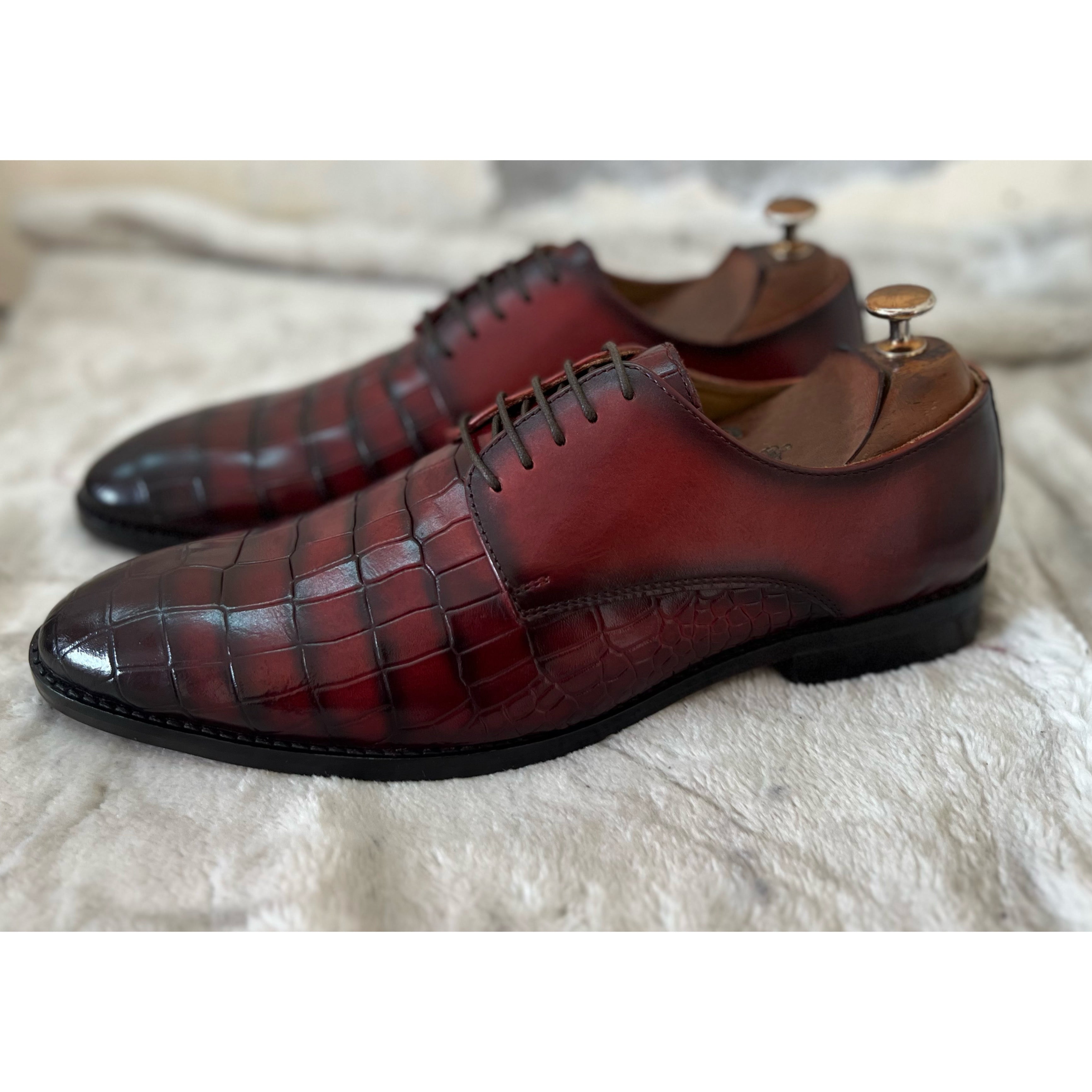 Croco Vamp Derby Hand Patina