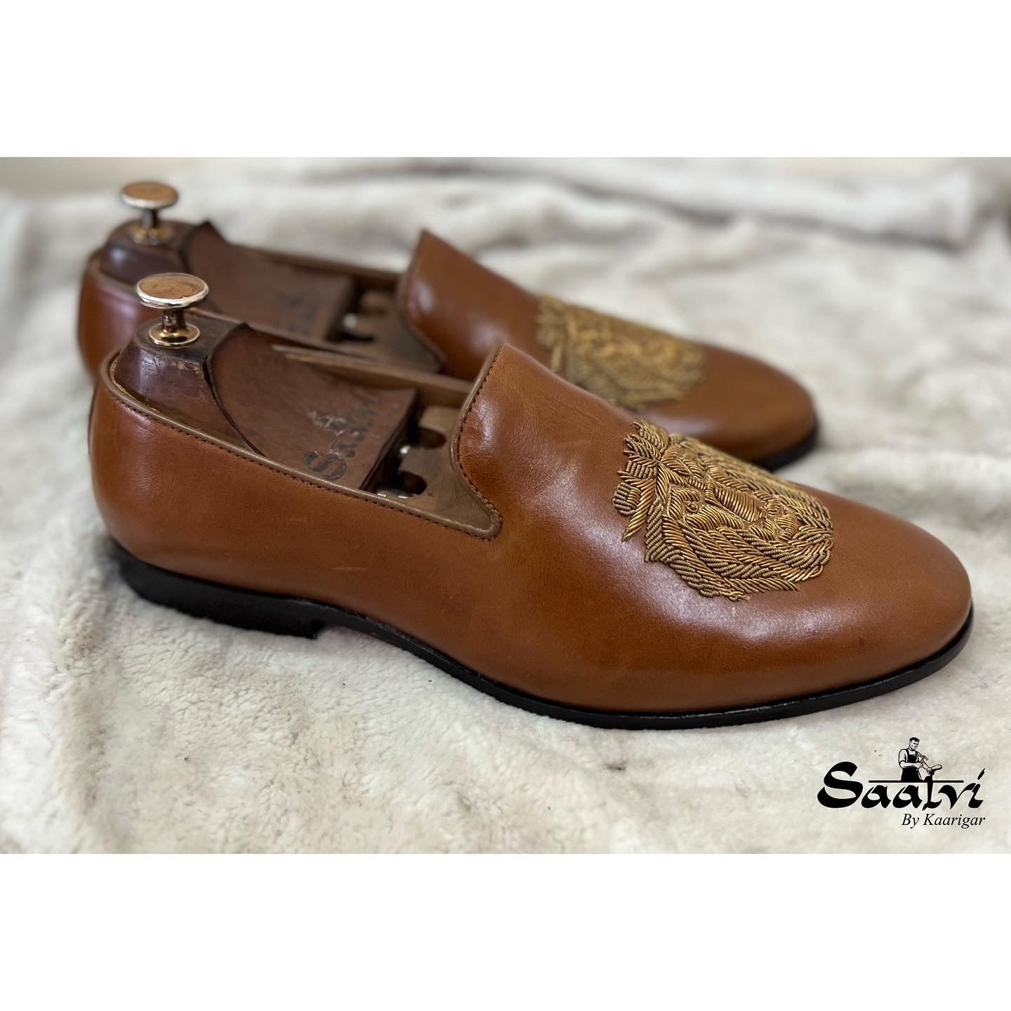 Tan Lion Zardosi Slipons