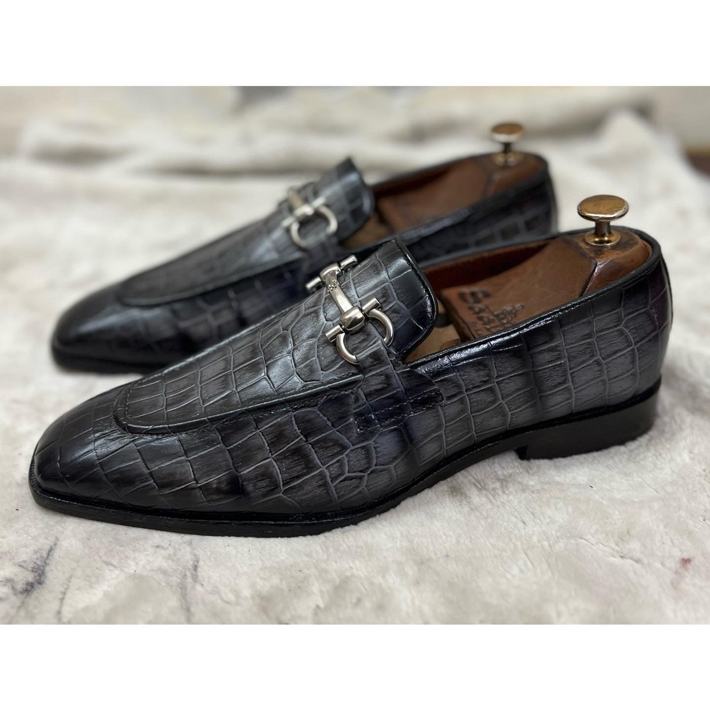 Grey Croco Loafers With Buckle