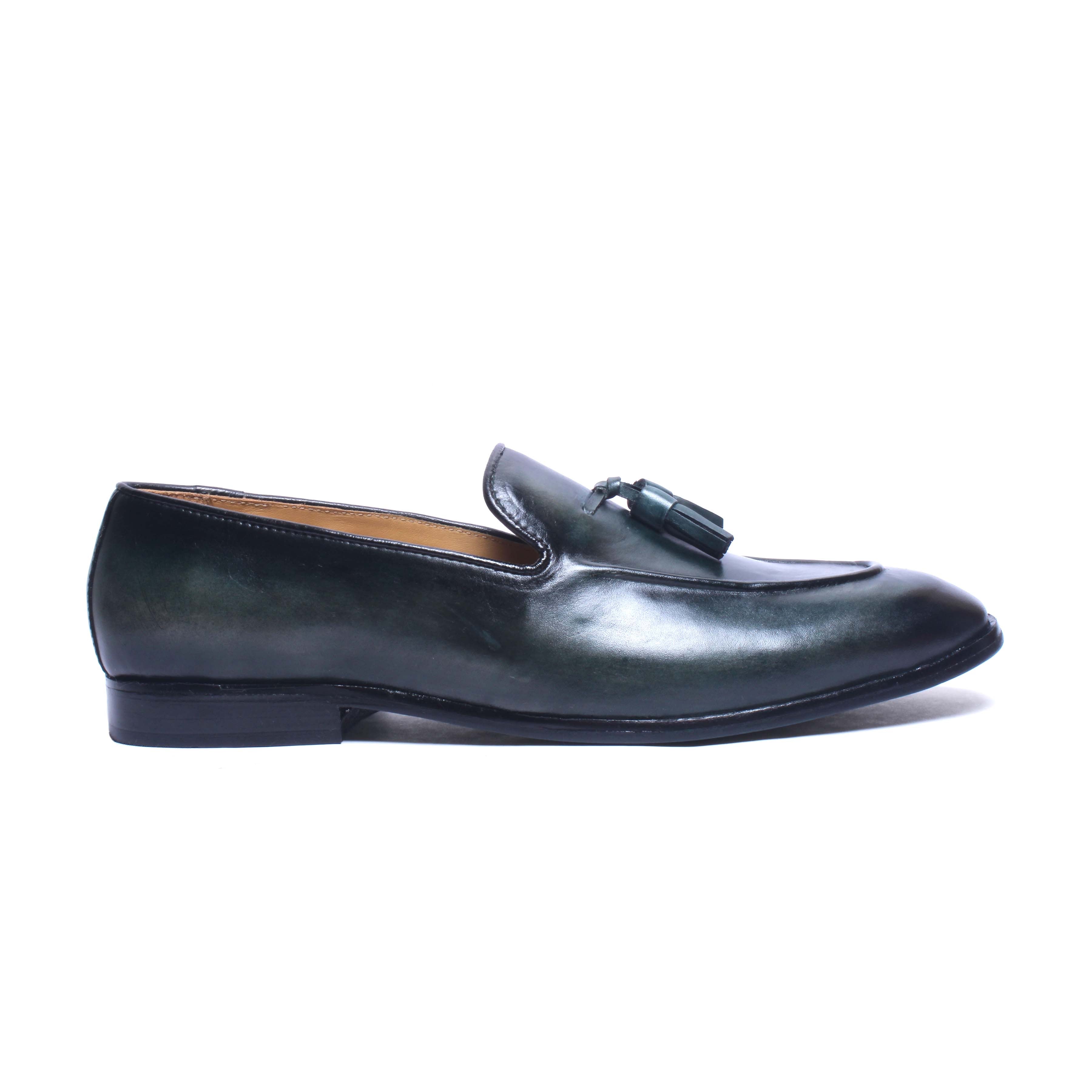 Hand Patina Loafers With Tassels