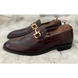 Wingcap Loafers With Metal Trim Brown
