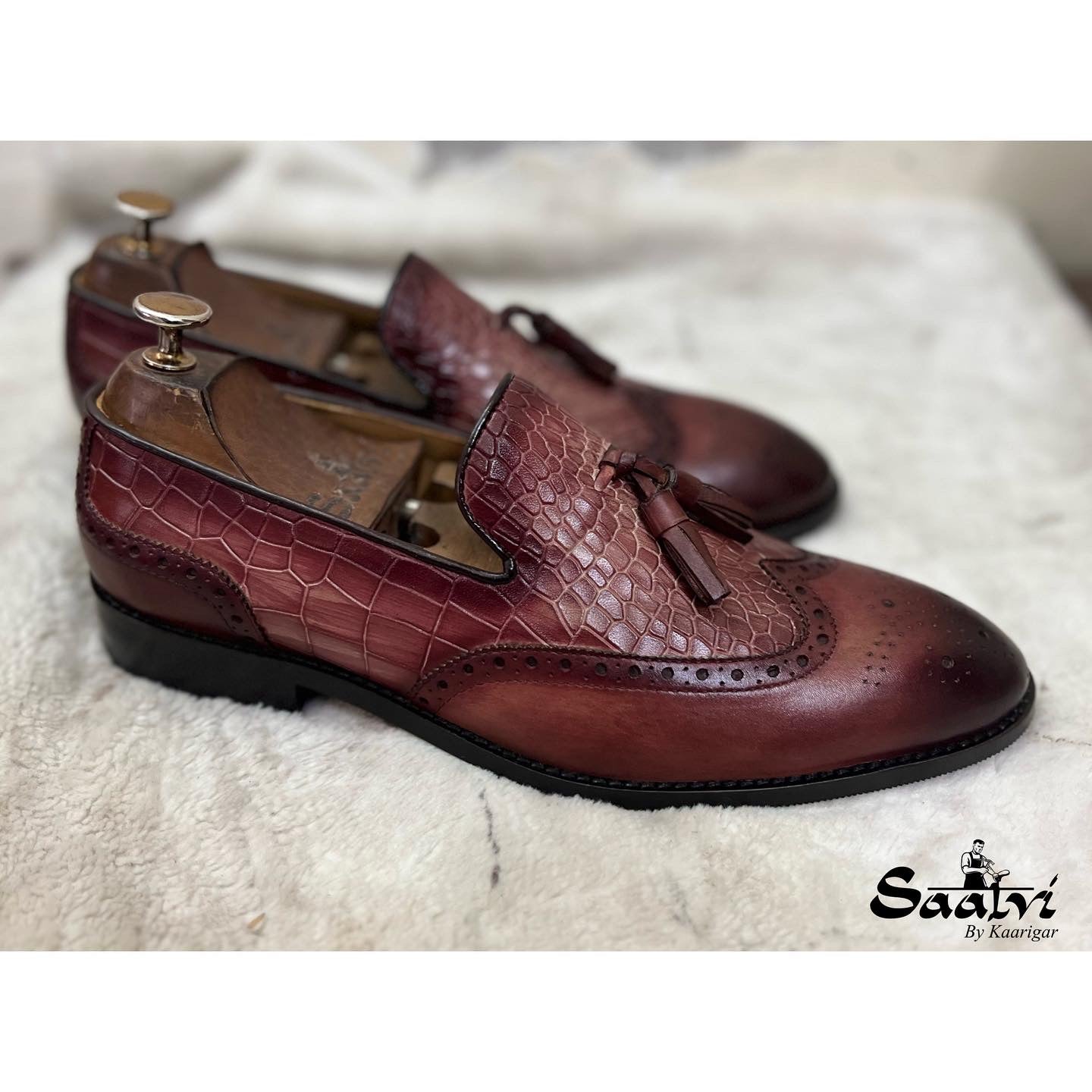 Wingcap Loafers With Tassels Hand Finished