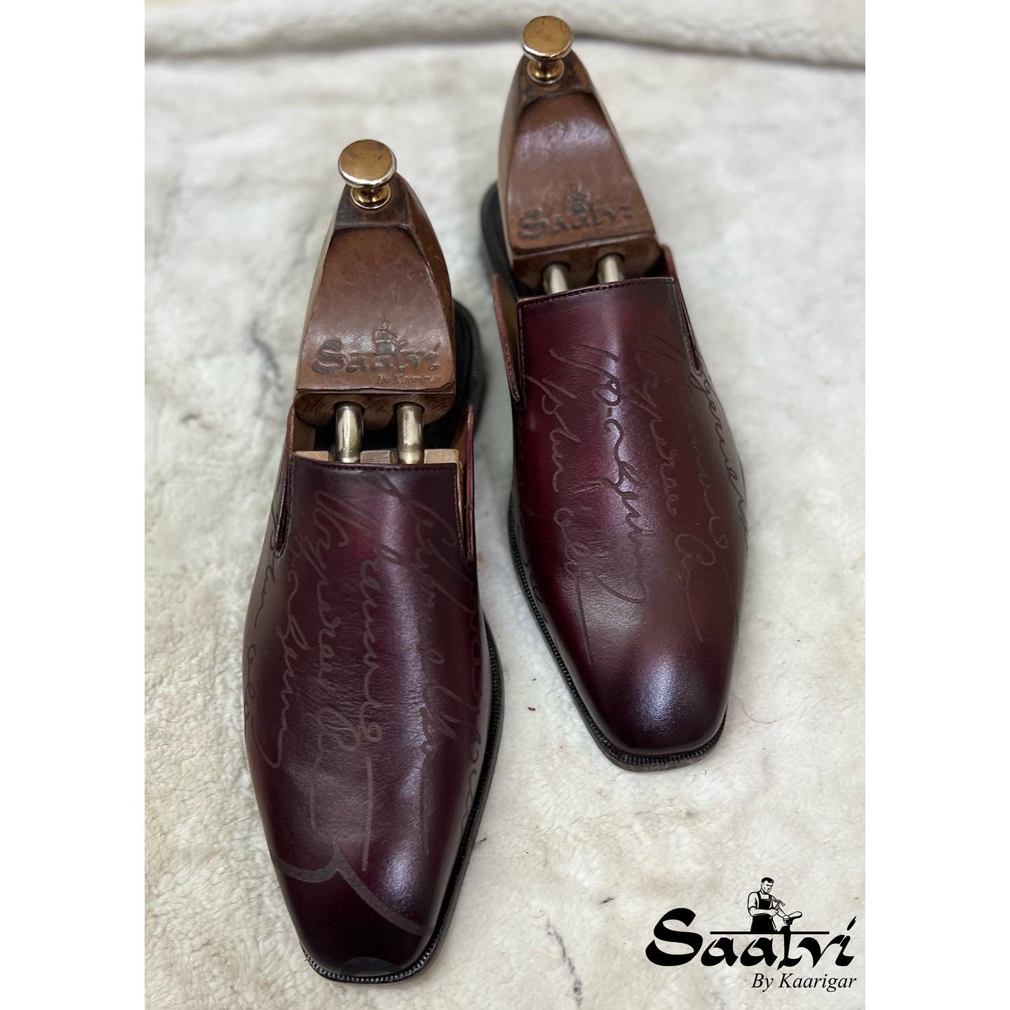 Signature Mules Bordo