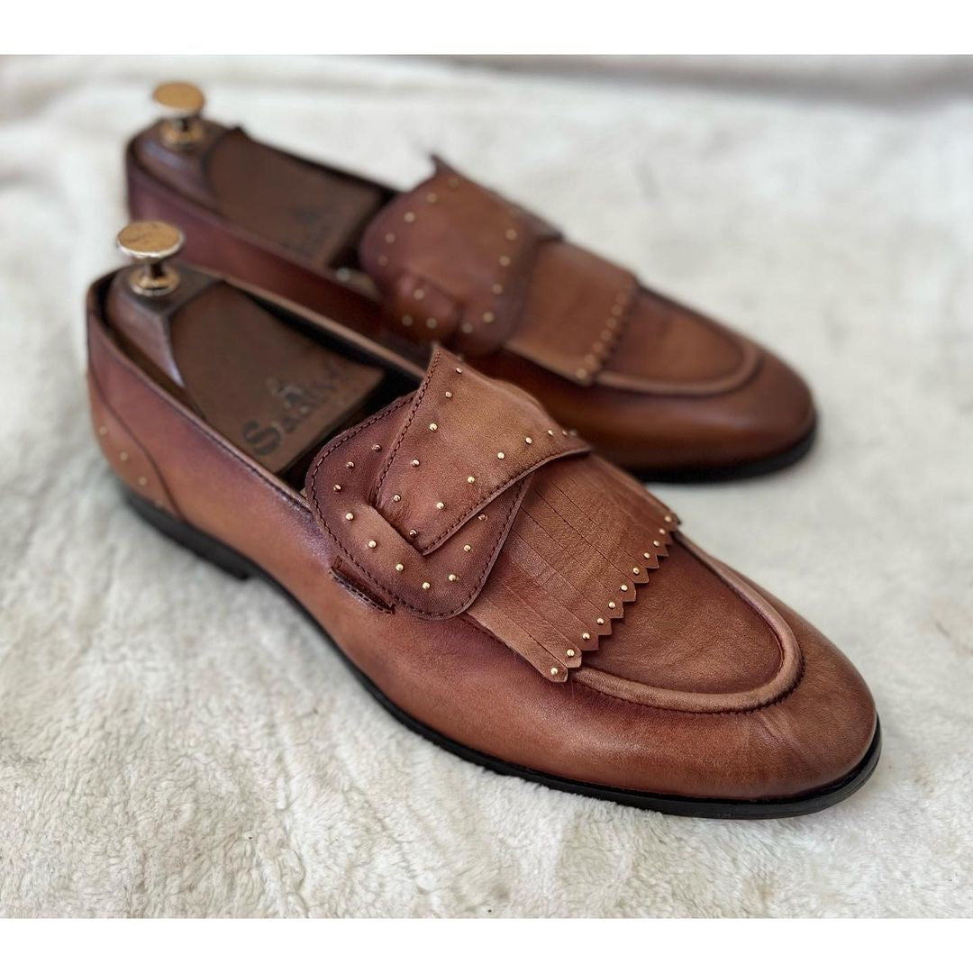 Butterfly Loafers With Fringes & Bajri