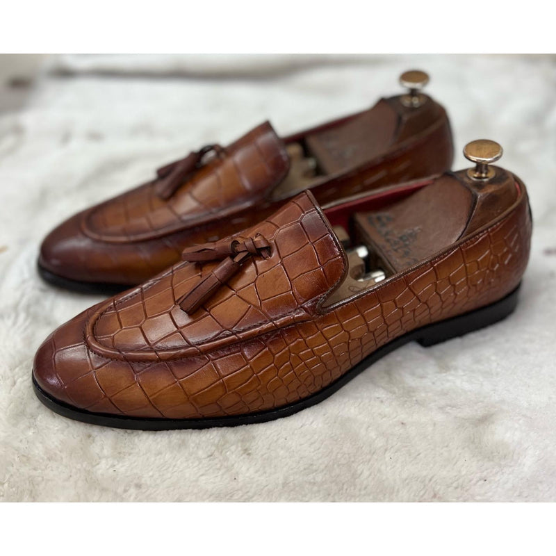 Tan Croco Loafers With Tassels