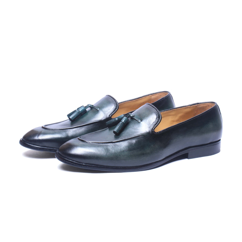 Hand Patina Loafers With Tassels